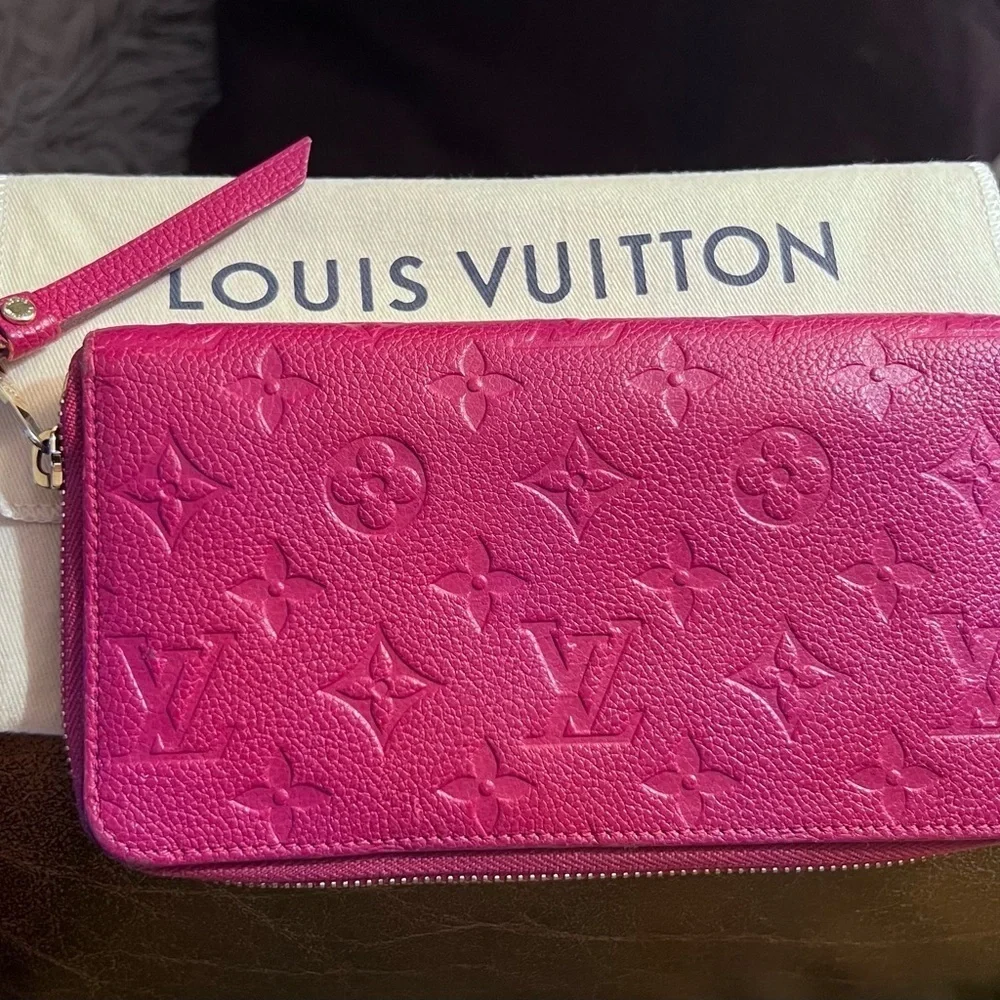 Louis Vuitton Empreinte Zippy Wallet Red | Leather | Dust Bag & Box